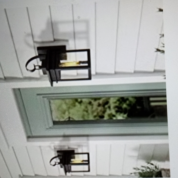 These are outside lights I thought they were LEDs to go over my fireplace - Picture 4 of 4